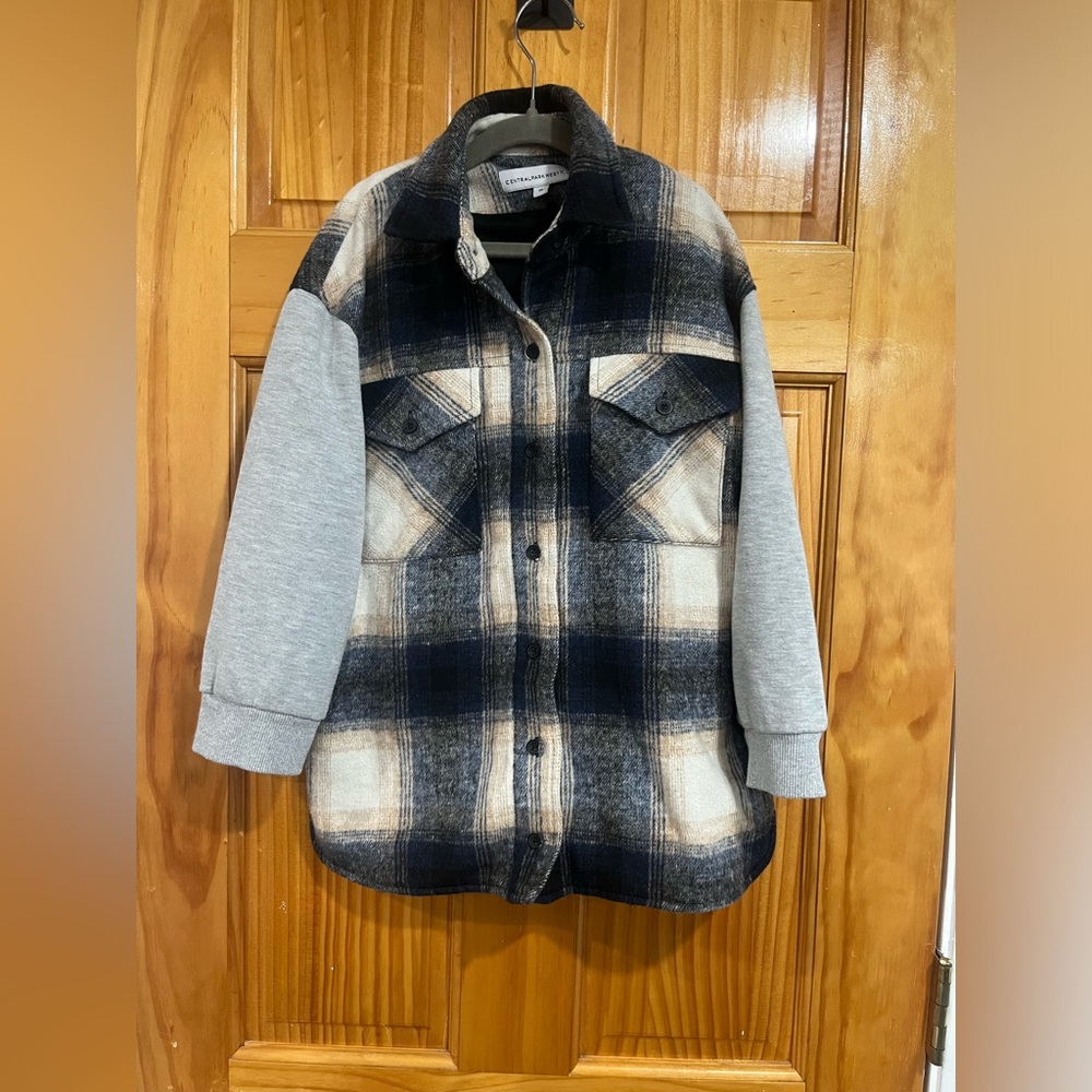 Central Park West Kids Button Down Plaid Fall Shacket Size 10